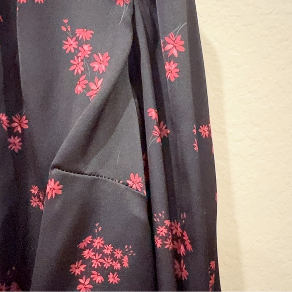 Keepsake Infinity Long Sleeve Wrap Blouse Top Black Ditsy Size S NWT - Picture 4 of 7